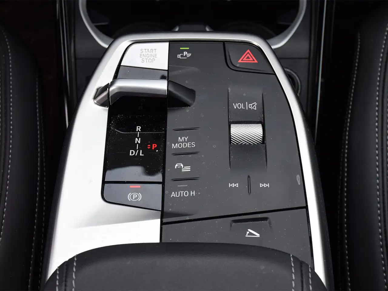 BMW X1 photo BMW X1