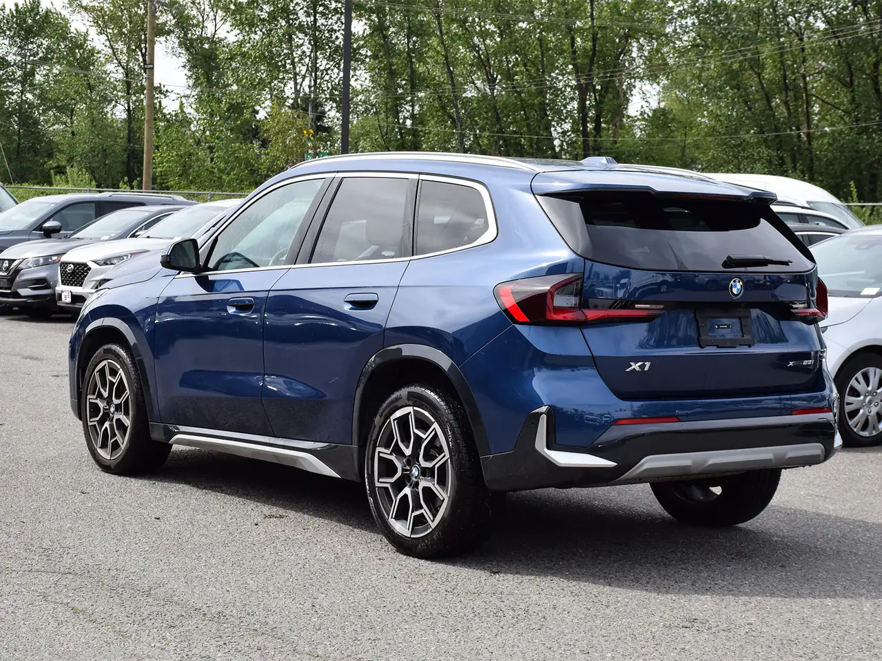 BMW X1 photo BMW X1