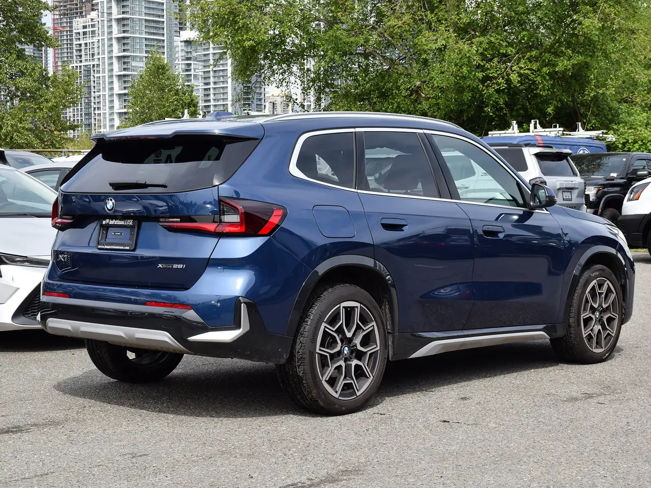 BMW X1 photo BMW X1