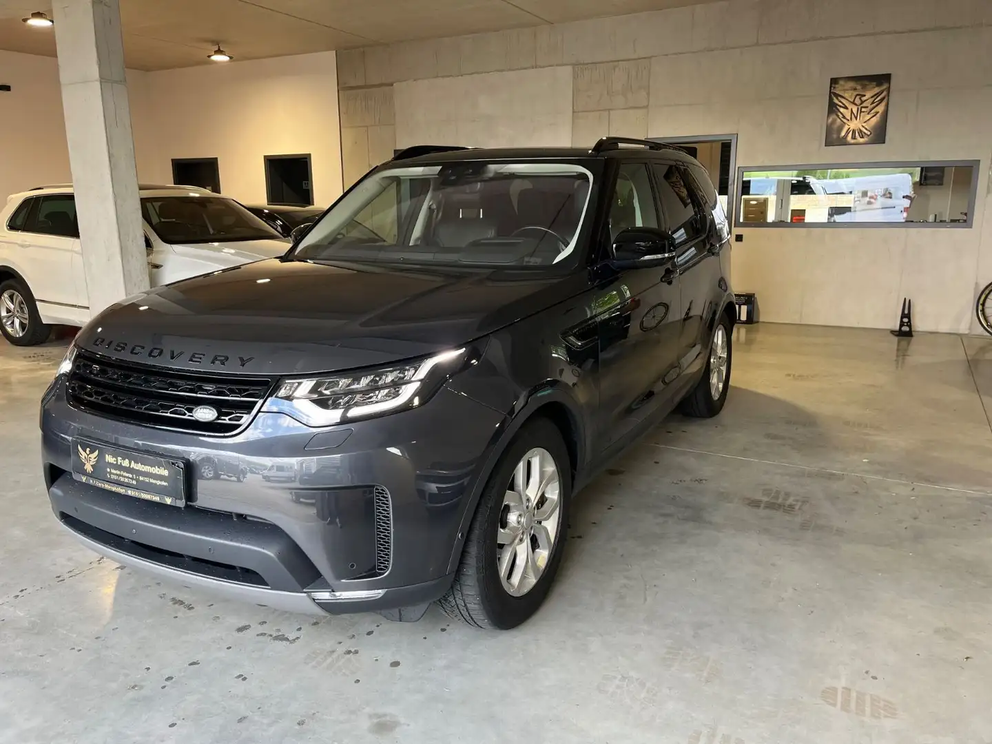 Land Rover Discovery 5 HSE SDV6 7-Sitz,BlackPack,Pano,AHK,H Gris - 1