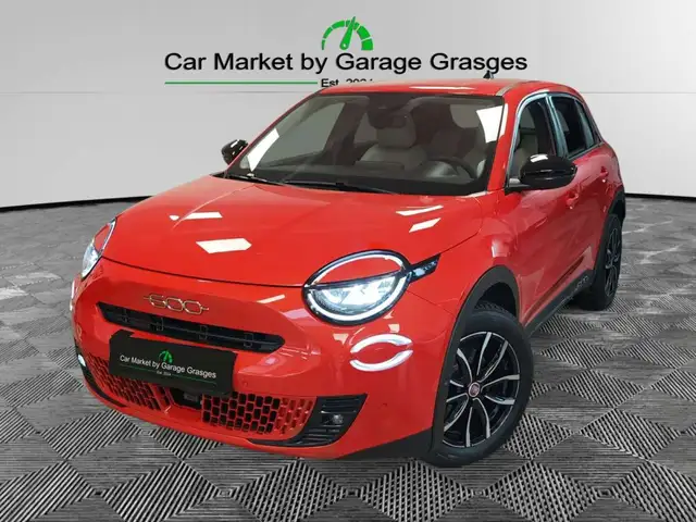 Fiat 600e e LA PRIMA