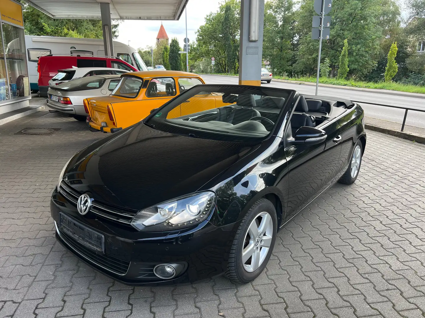 Volkswagen Golf Cabriolet Golf VI Cabrio Diesel Cabrio 2.0 TDI Schwarz - 2