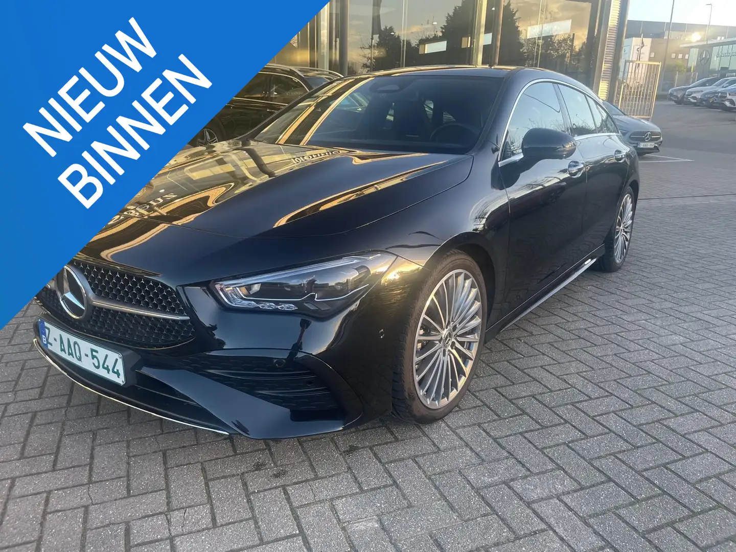 Mercedes-Benz CLA 180 Shooting Brake CLA Star Edition Schwarz - 1