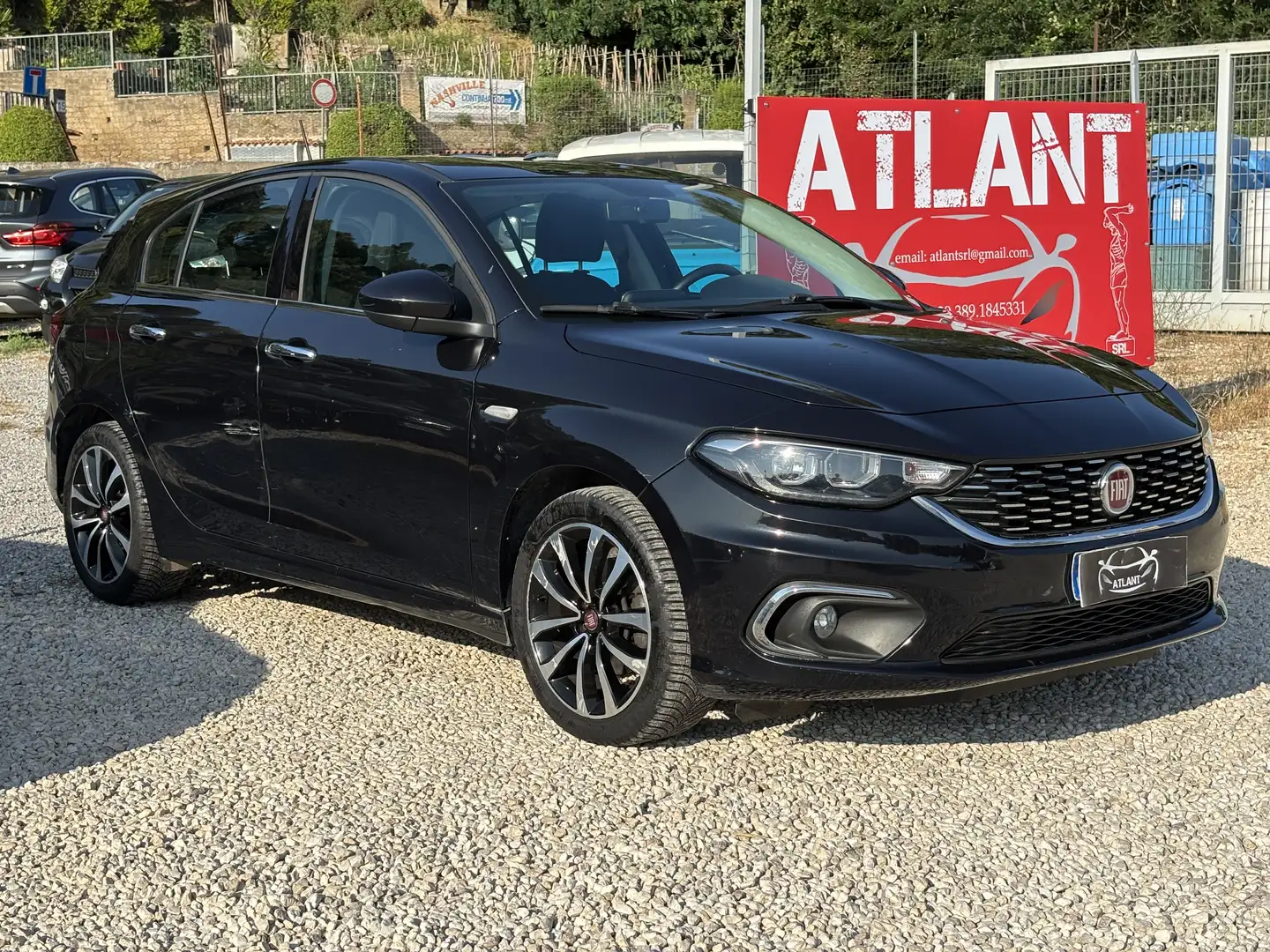 Fiat Tipo 5p 1.4 tjt Lounge Gpl Zwart - 1