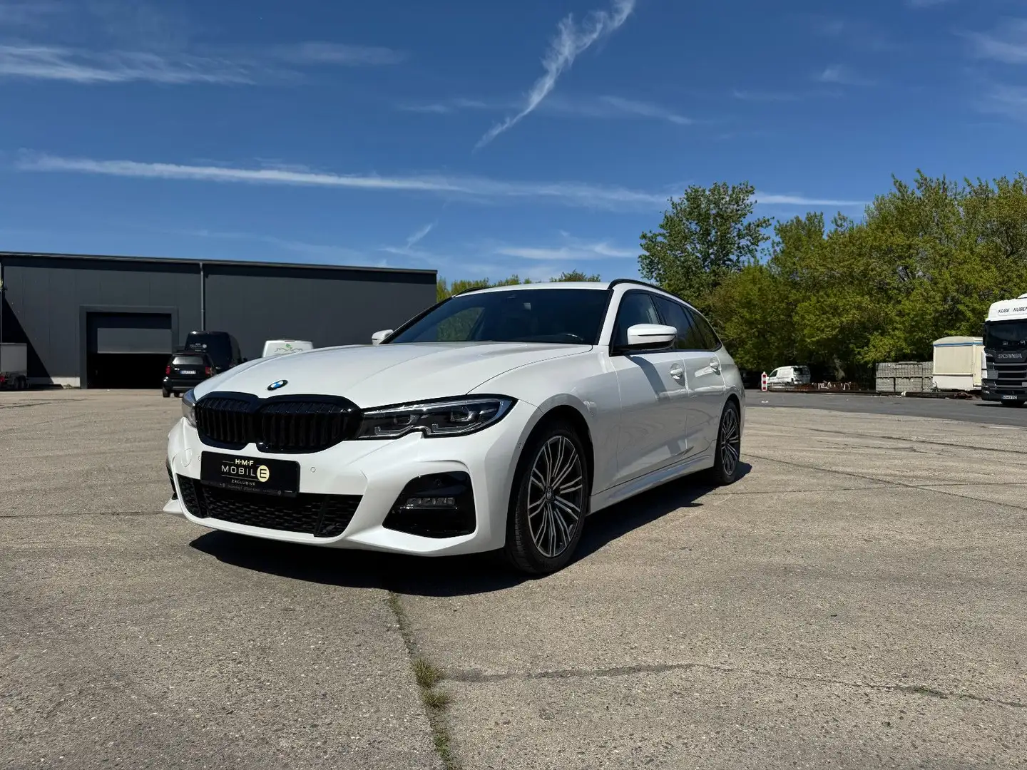 BMW 320 d M Sport Touring H&K KAMERA NAVI UVM. Blanc - 1
