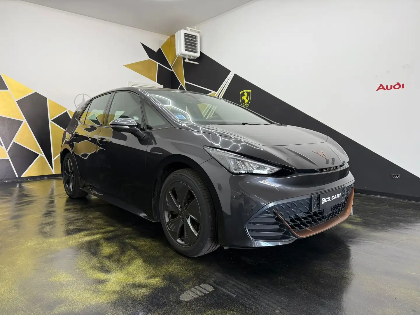 CUPRA Born Born 62kWh 150kw - GARANZIA CUPRA 2027 Grau - 1
