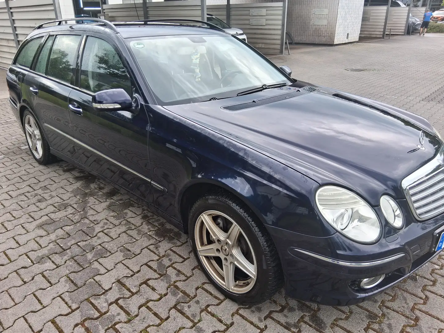 Mercedes-Benz E 200 E 200 T Kompressor Elegance BusinessEDITION Blau - 2