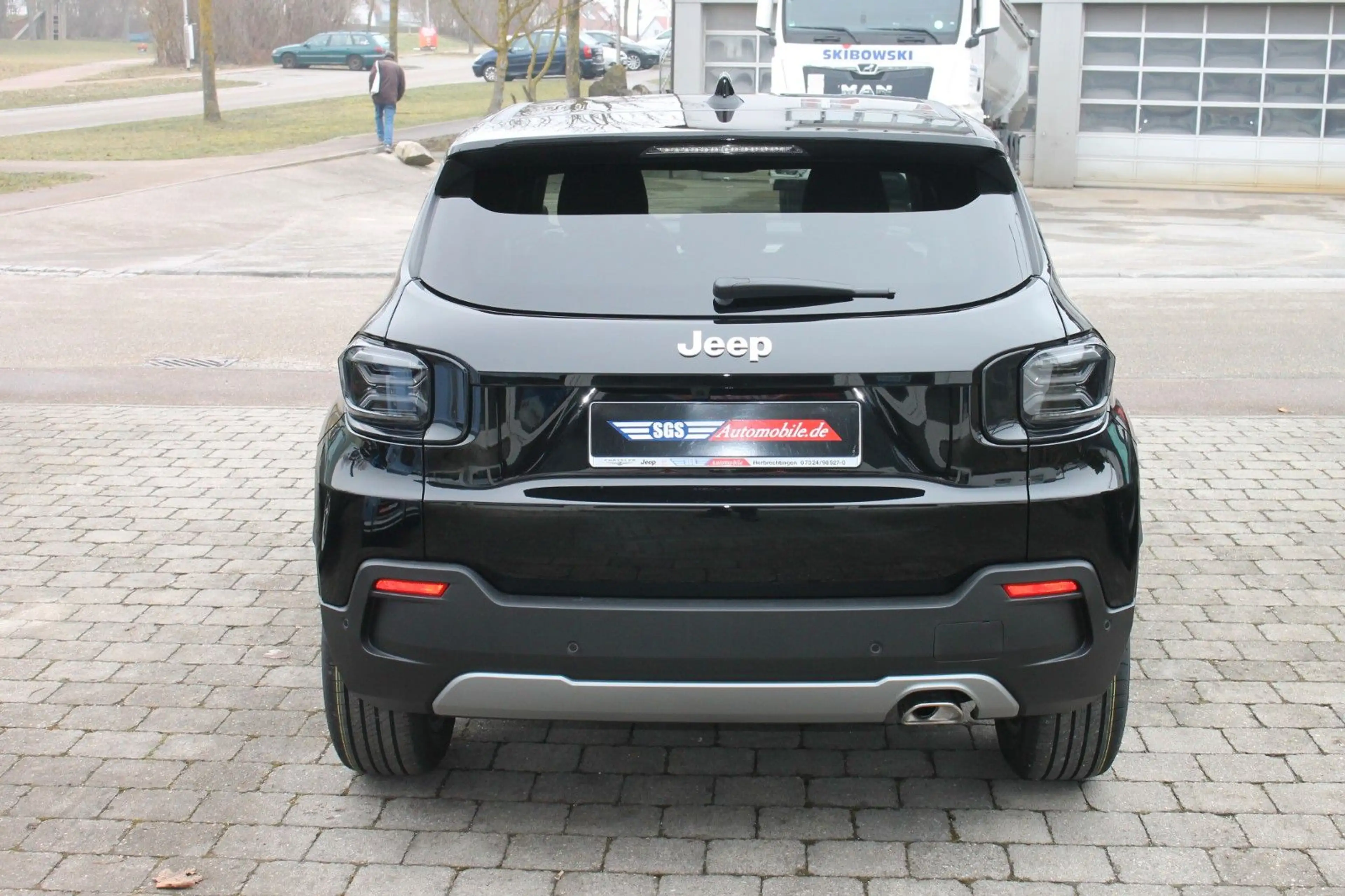 Jeep Avenger Summit Mild-Hybrid — photo 6