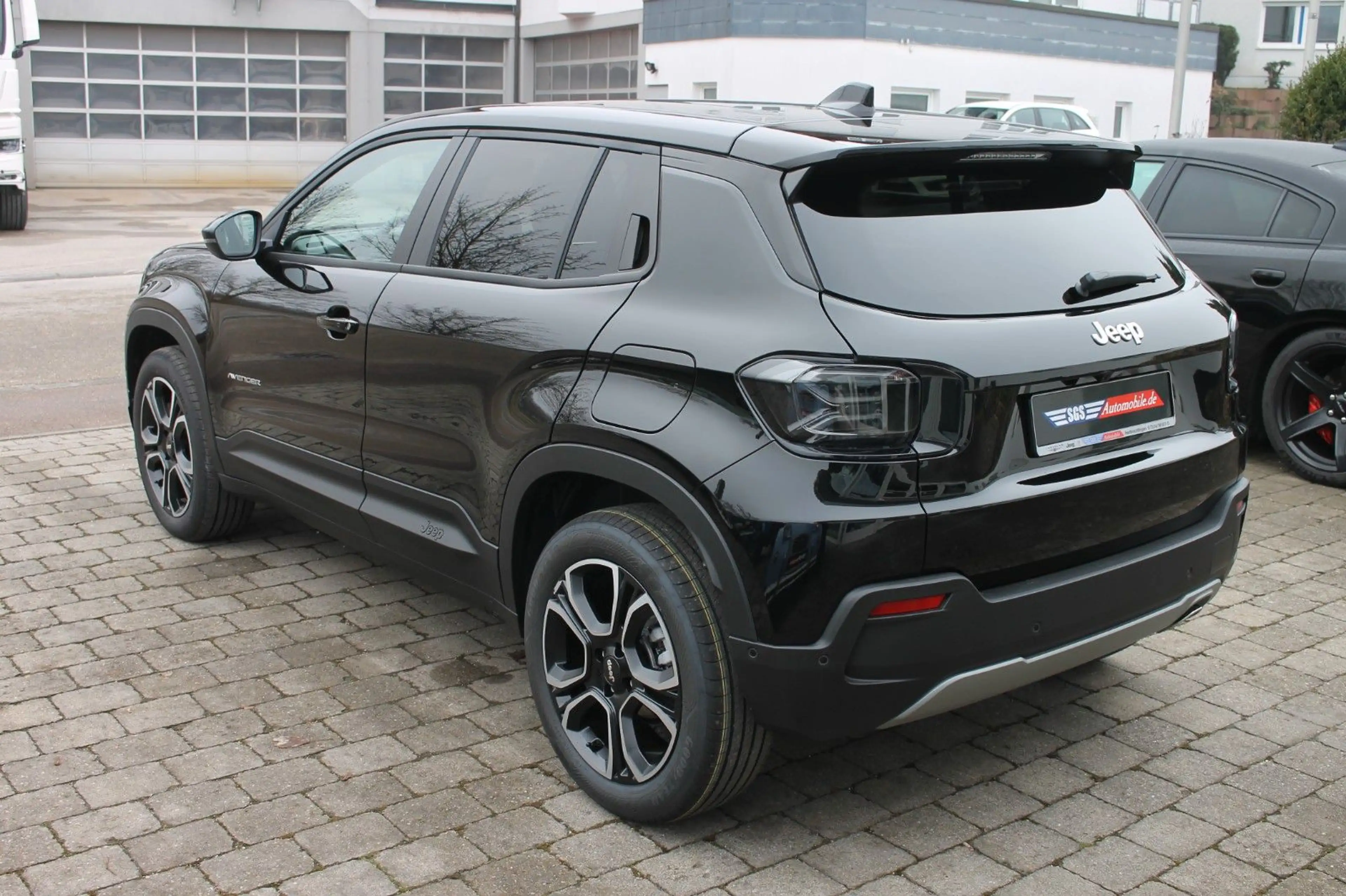 Jeep Avenger Summit Mild-Hybrid — photo 7