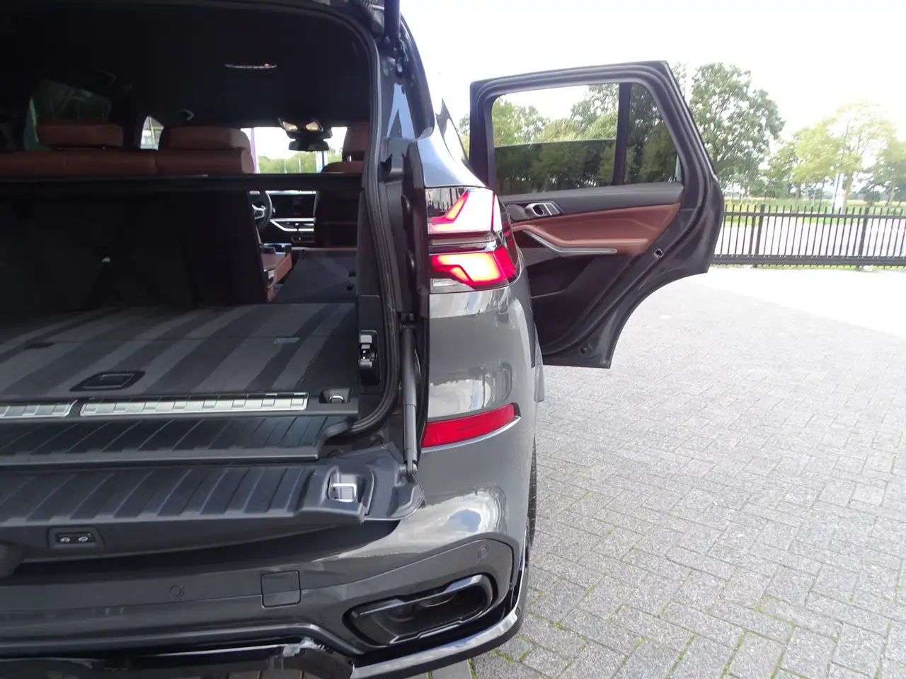BMW X5 xDrive50e M Sport Trekhaak Integral Active Steerin, миниатюра 16