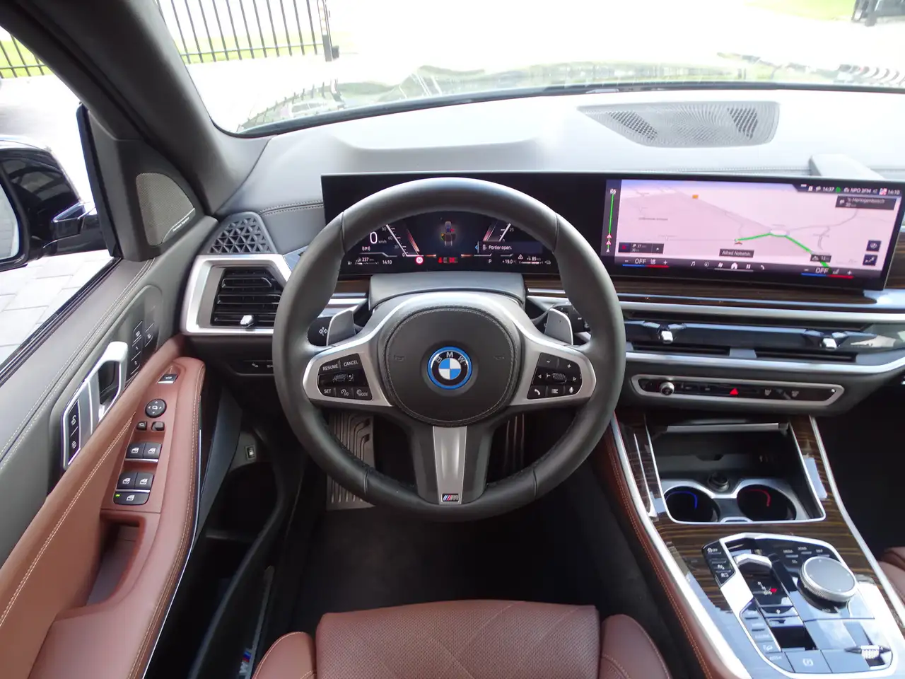 BMW X5 xDrive50e M Sport Trekhaak Integral Active Steerin, миниатюра 10