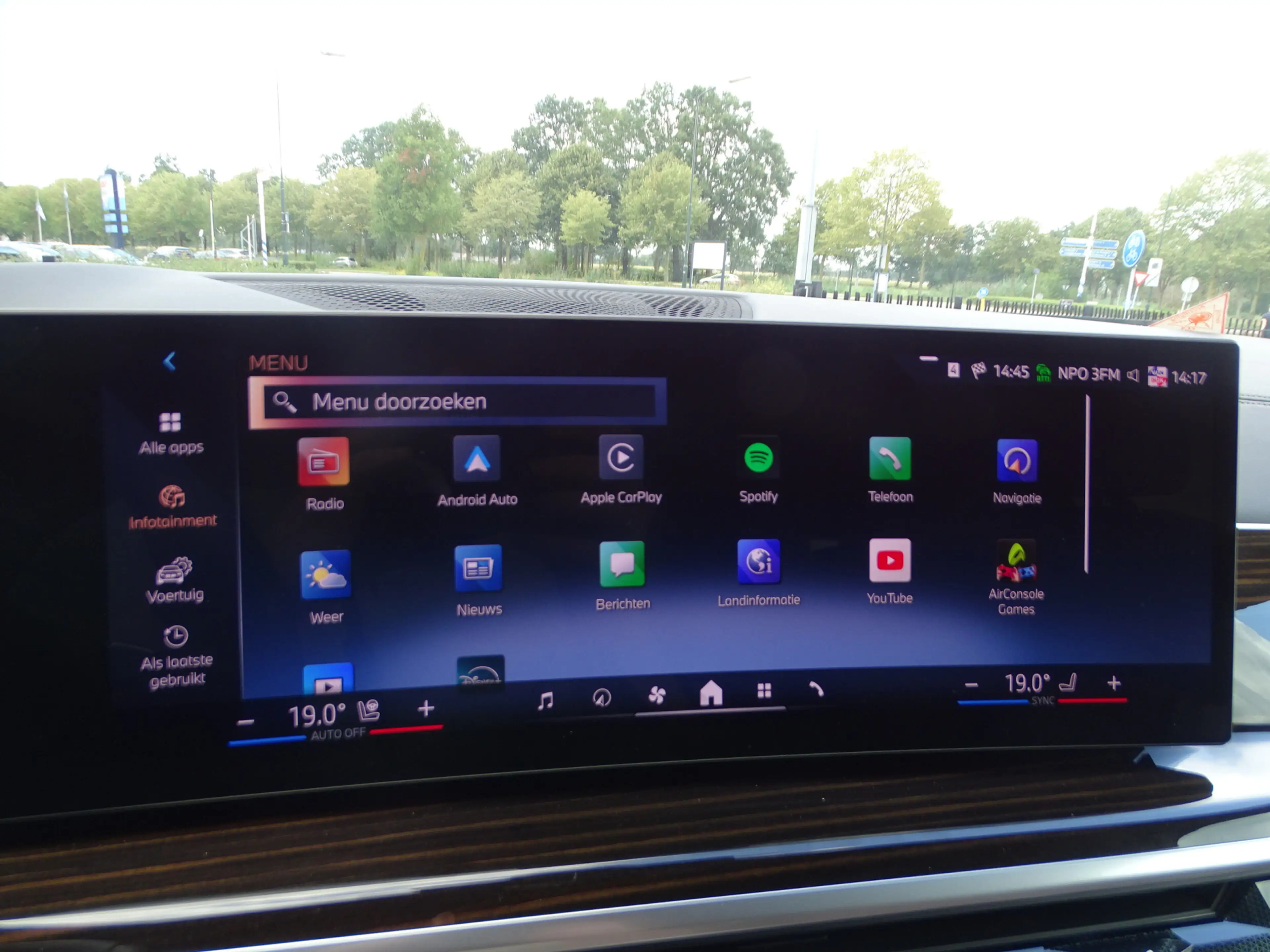 BMW X5 xDrive50e M Sport Trekhaak Integral Active Steerin — photo 42