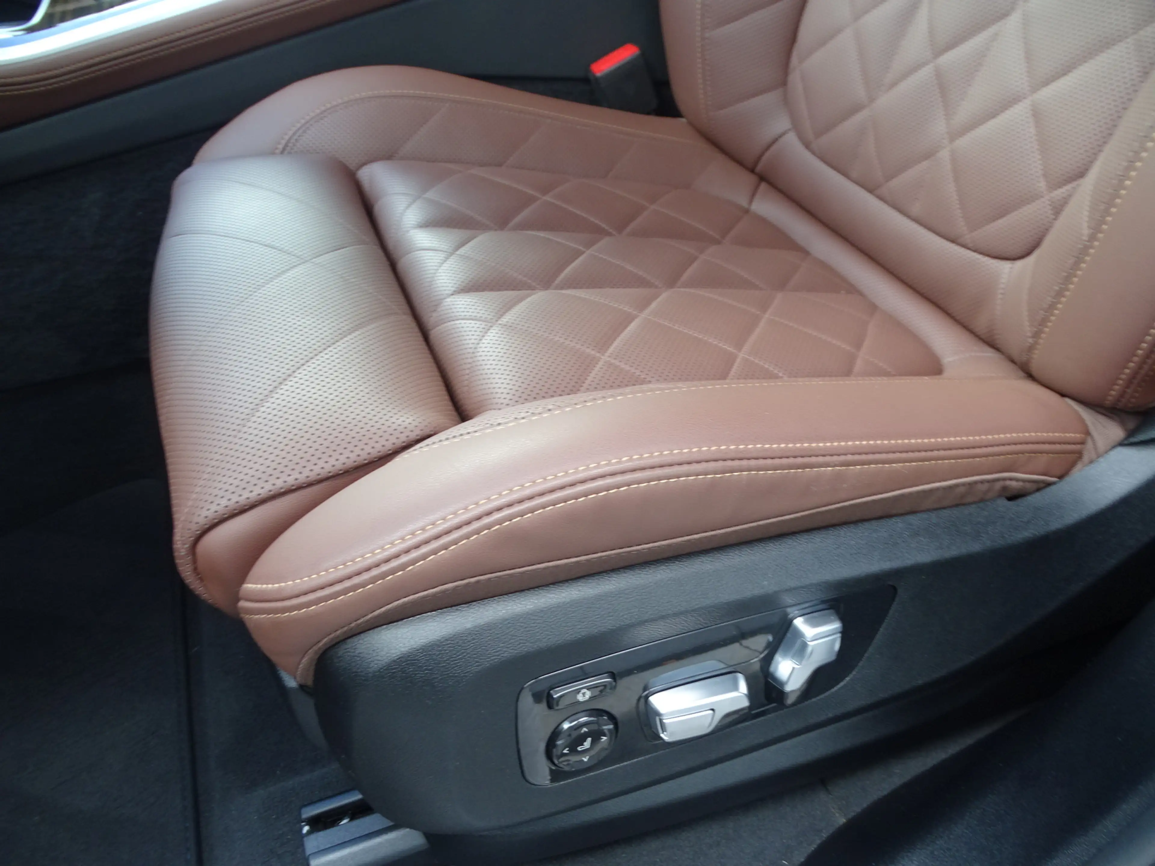 BMW X5 xDrive50e M Sport Trekhaak Integral Active Steerin — photo 31