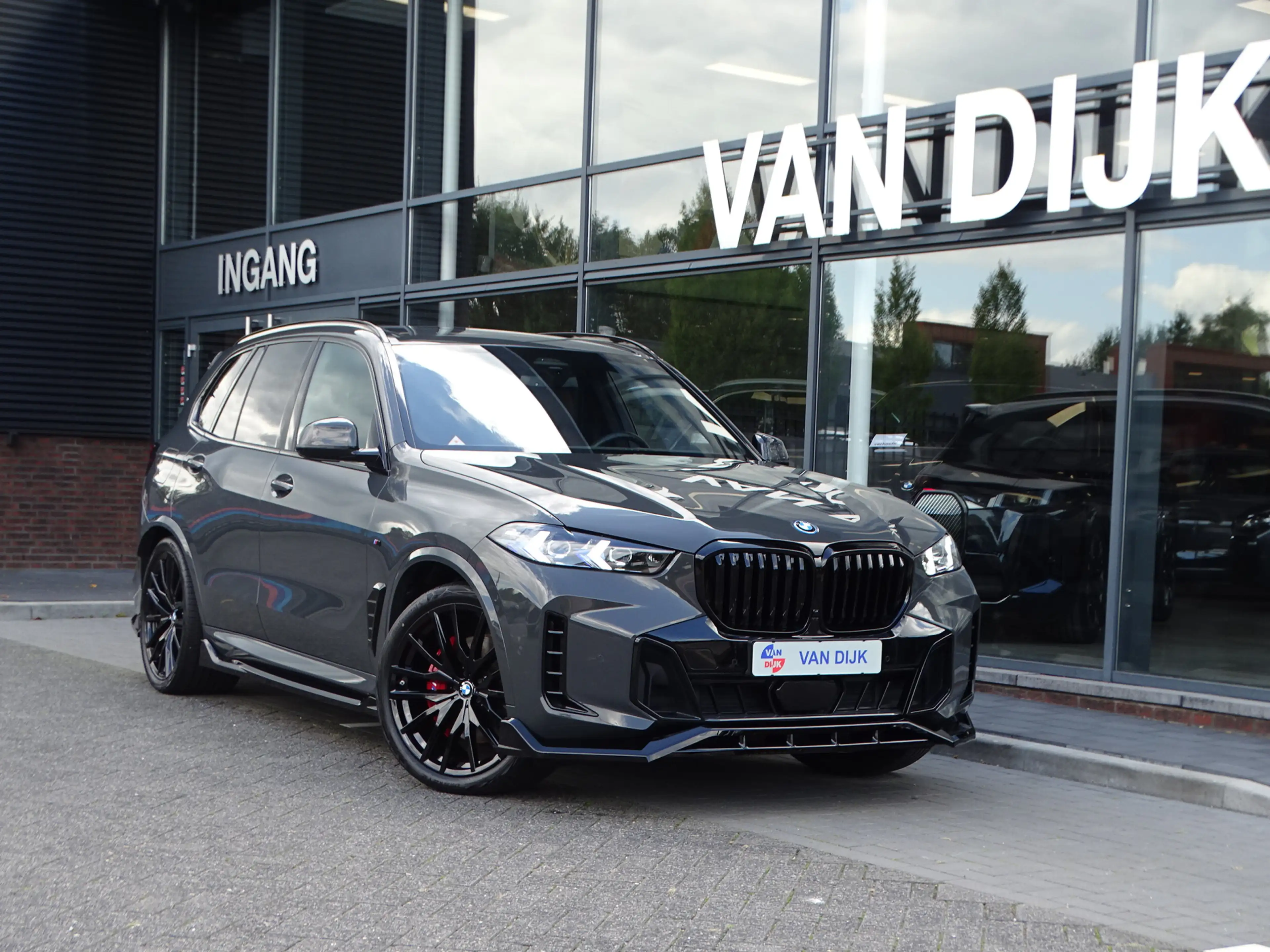 BMW X5 xDrive50e M Sport Trekhaak Integral Active Steerin — photo 2