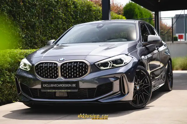 BMW 135 M135i xDrive /19''/HUD/ACC/Stuur- en zetelverwarming/Keyless/