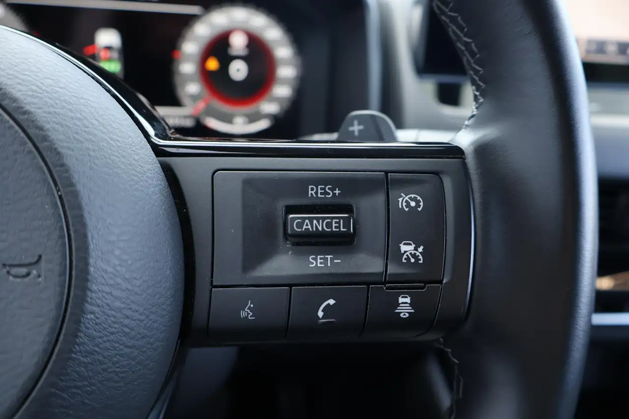 Nissan Qashqai 1.3 MHEV Xtronic N-Connecta 2e Eigenaar | NL-Auto 24