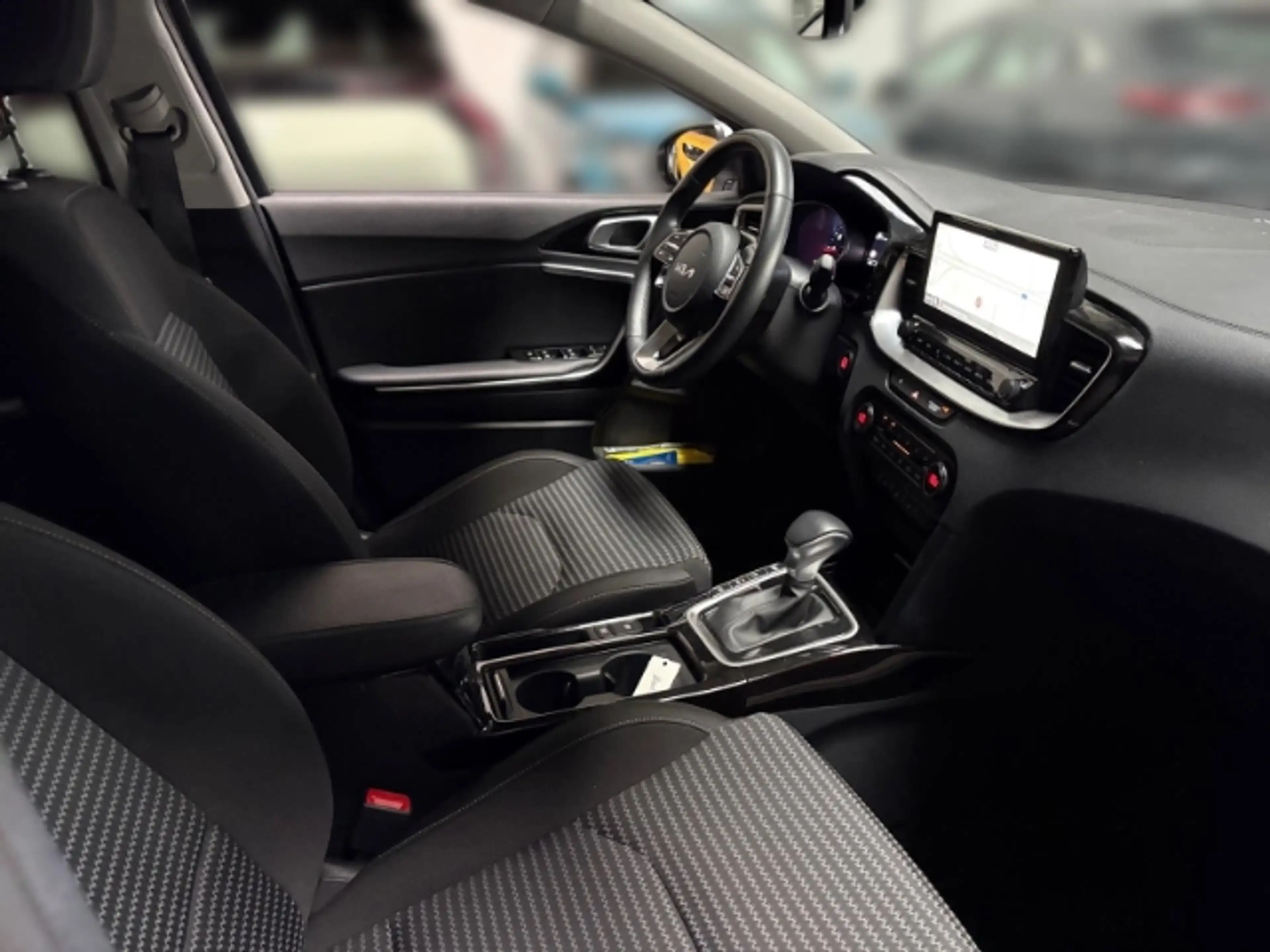 Kia Ceed SW / cee'd SW Sportswagon Edition 1.5 T-GDI Ultimate Navi+Sitzhe — photo 14