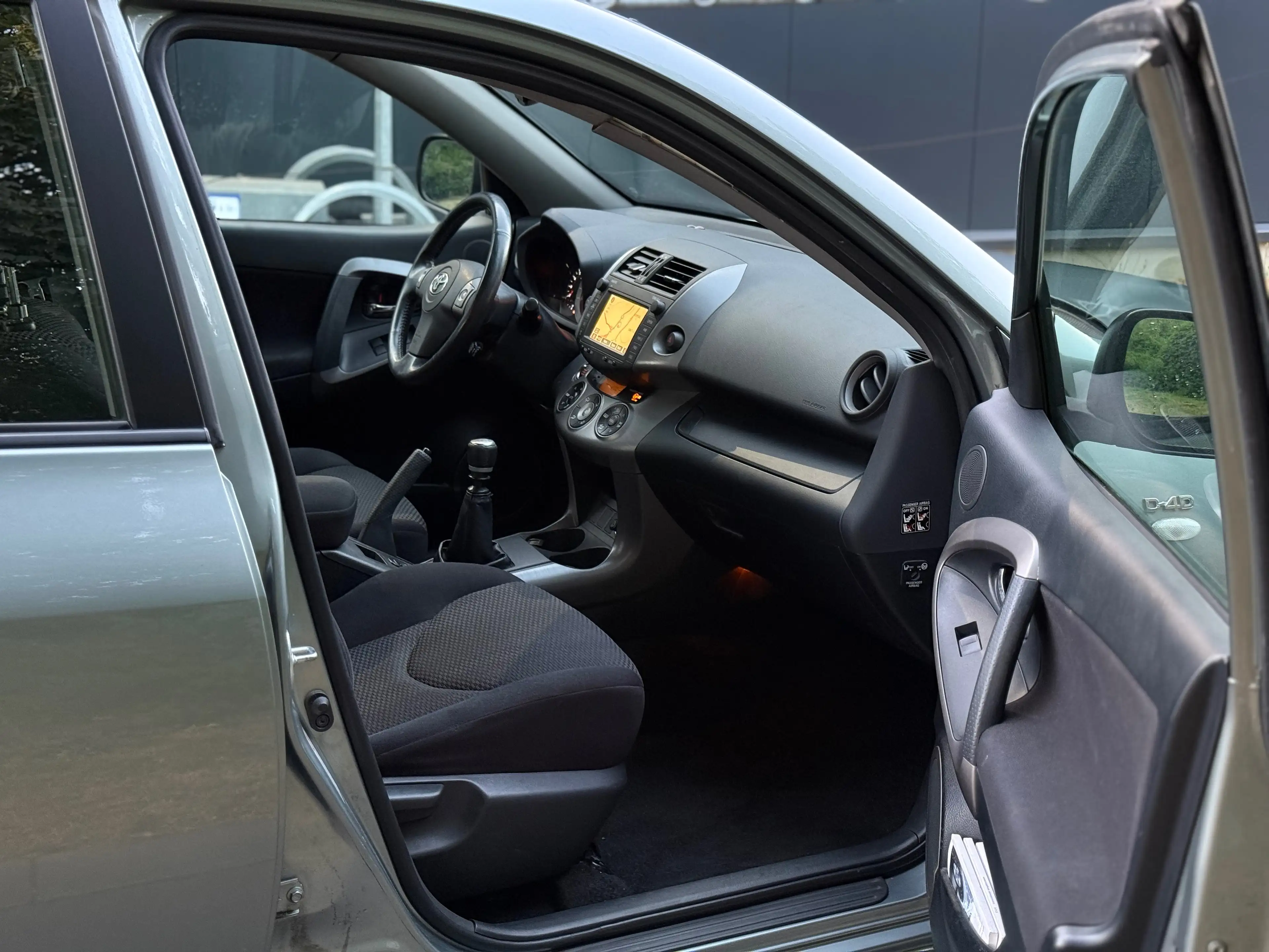 Toyota RAV 4 2.2 Turbo D4D 16v VIP // 1er Pro — photo 11