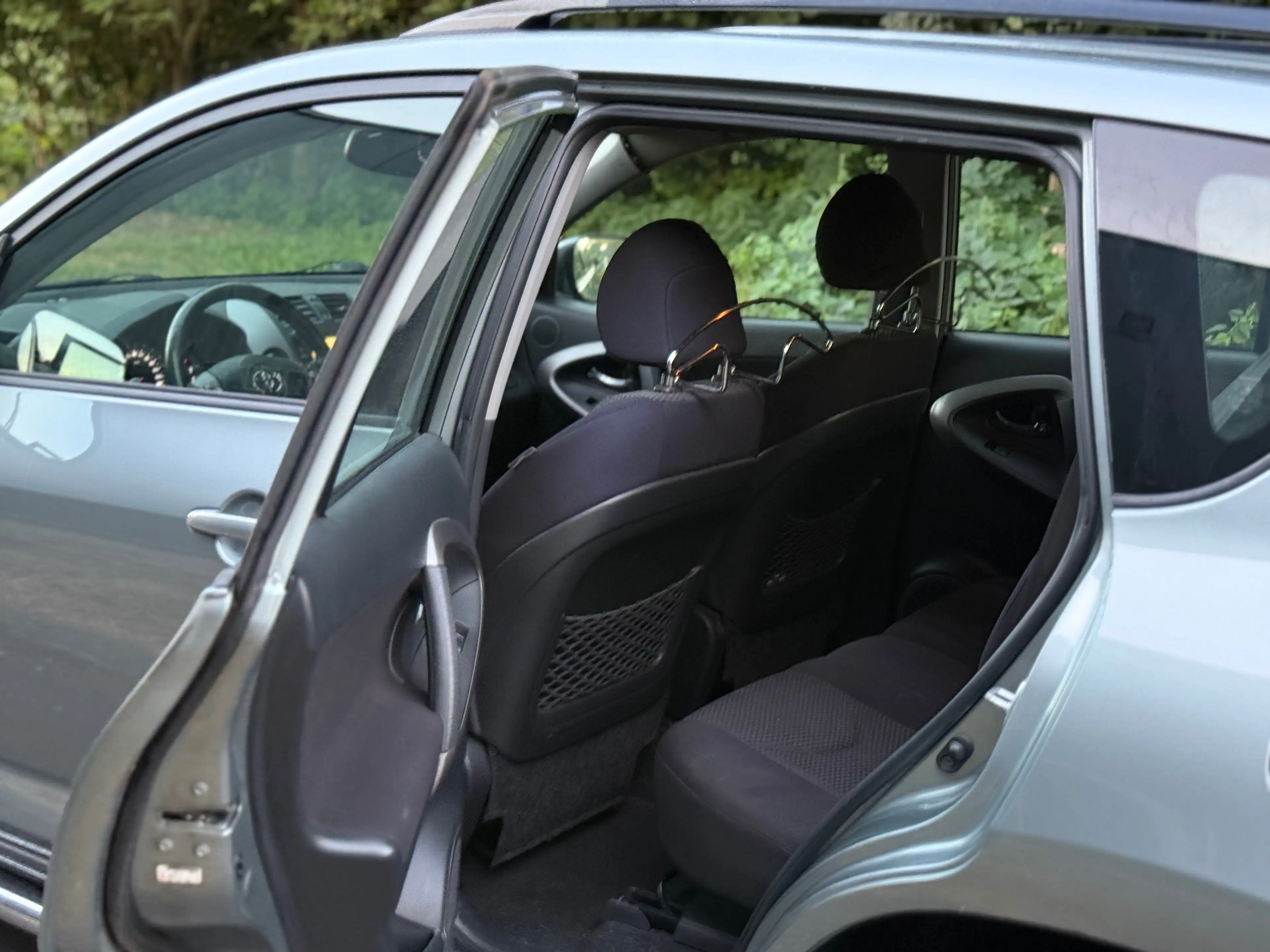 Toyota RAV 4 2.2 Turbo D4D 16v VIP // 1er Pro — photo 12