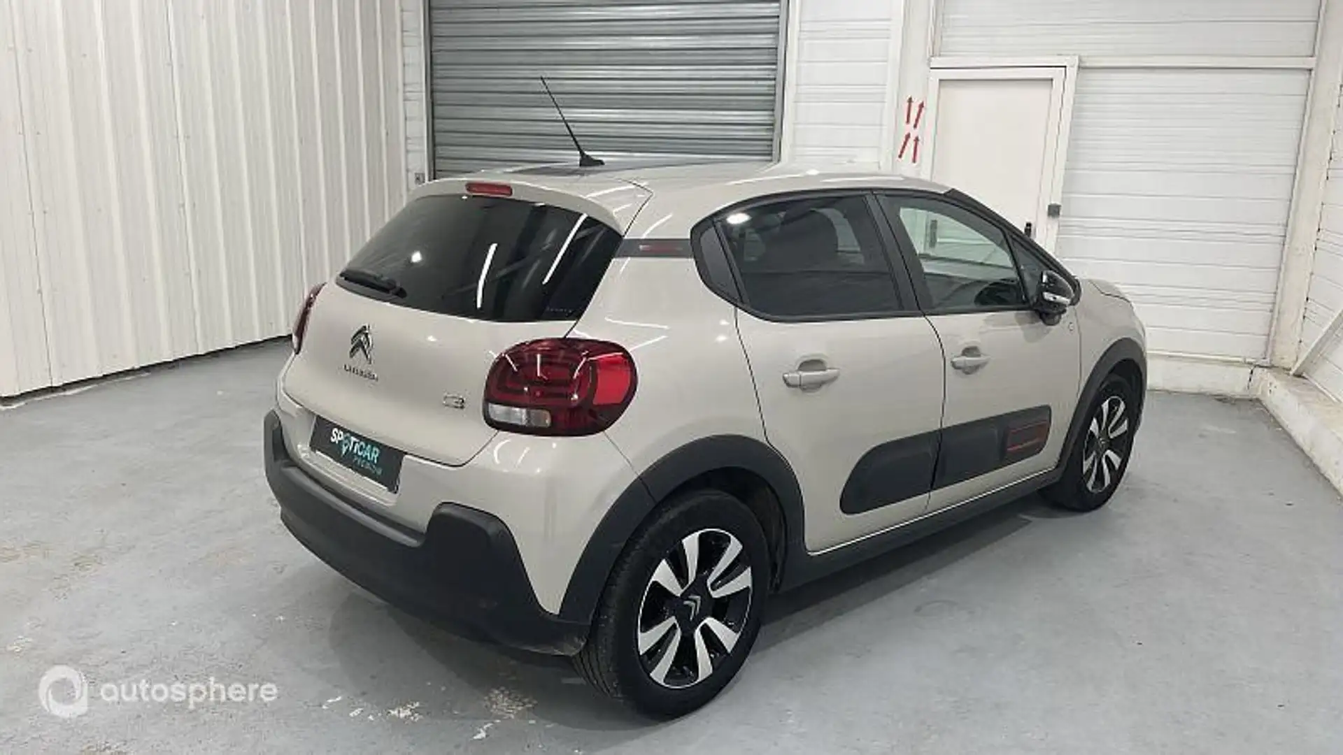 Citroen C3 1.2 PureTech 83ch S\u0026S C-Series 123g - 2