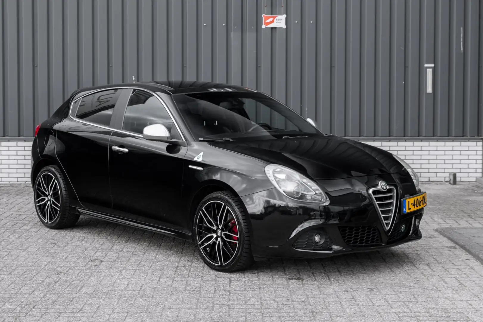 Alfa Romeo Giulietta 1.4 T Distinctive*ClimateControl*Stoelverwarming* Zwart - 2