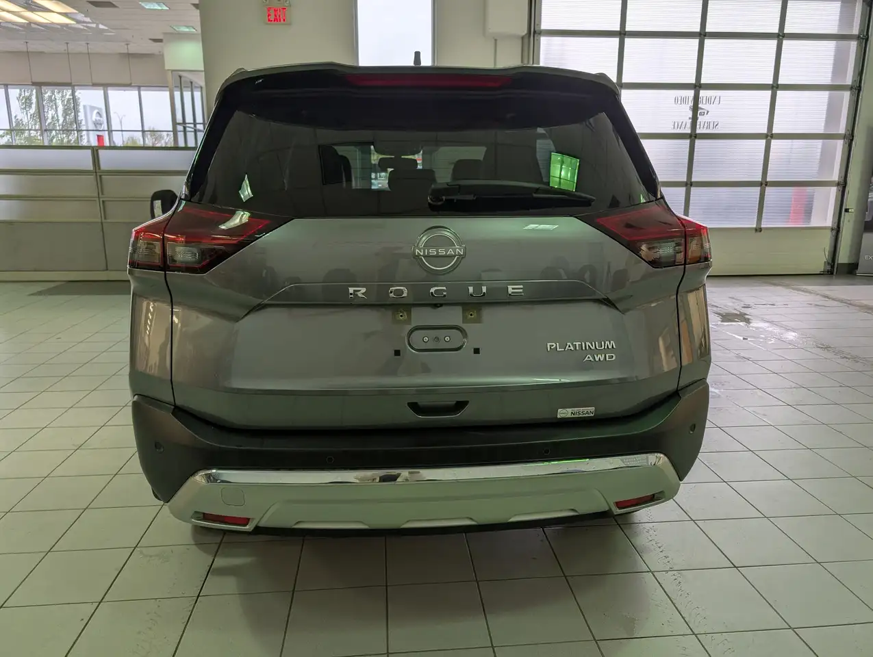 Nissan Rogue снимка Nissan Rogue