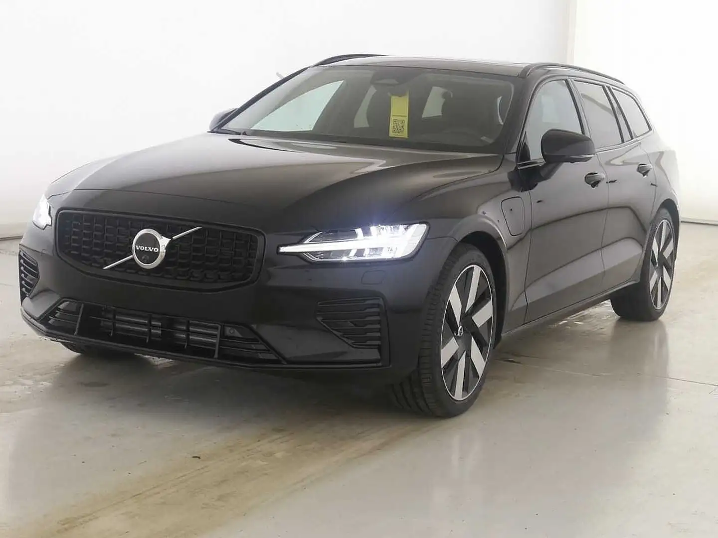 Volvo V60 Plug-In-Hybrid T8 Plug-in Hybrid AWD Ultra Dark Negru - 1