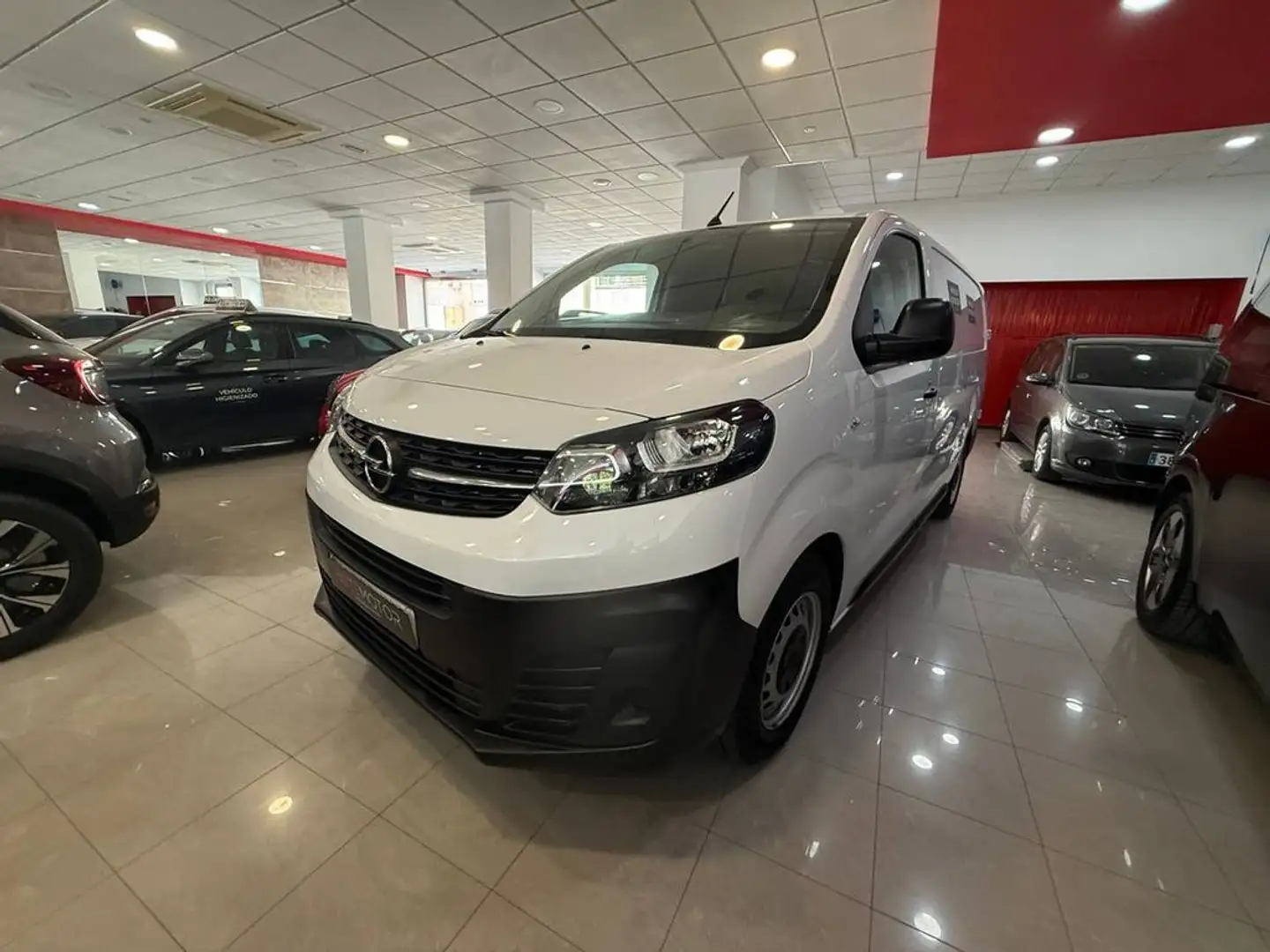 Opel Vivaro 1.5 BlueHDi 74kW (100CV) L Inc. Blanco - 1