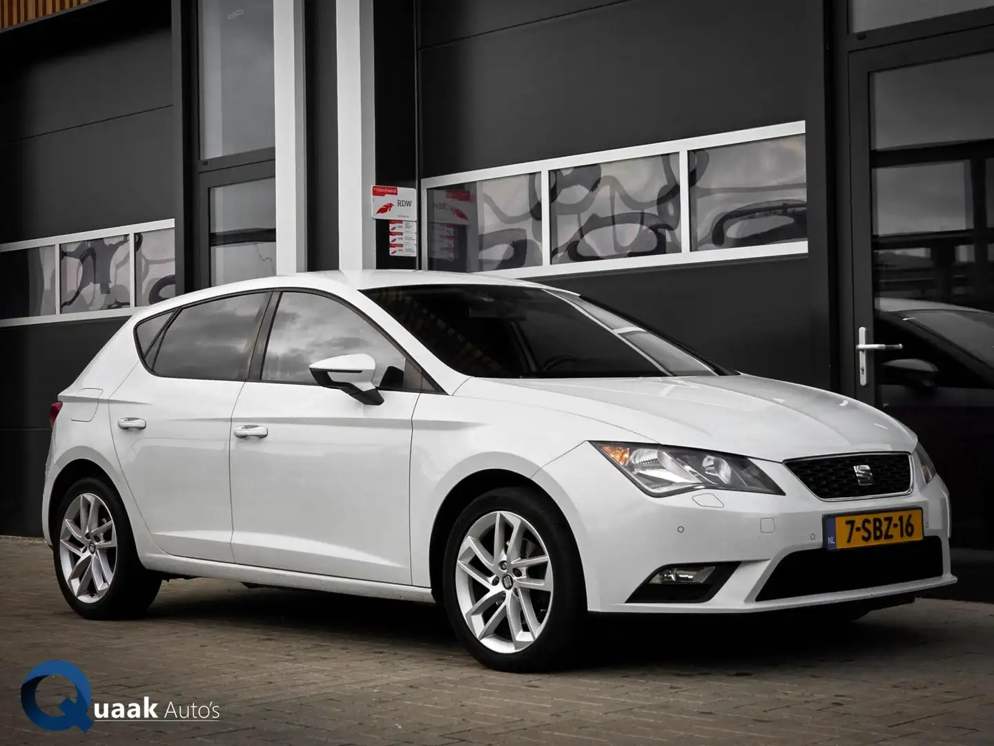 SEAT Leon 1.4 TSI Style 157PK | CRUISE | PDC | STOELVERW. | Wit - 1