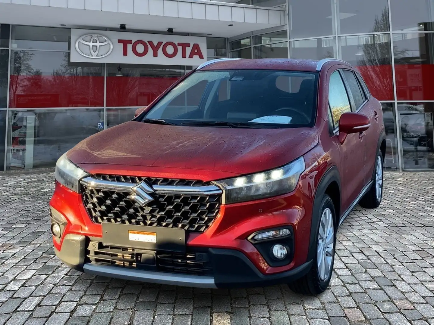 Suzuki S-Cross 1.4 Comfort AllGrip Top gebrauchter SUV Rot - 1
