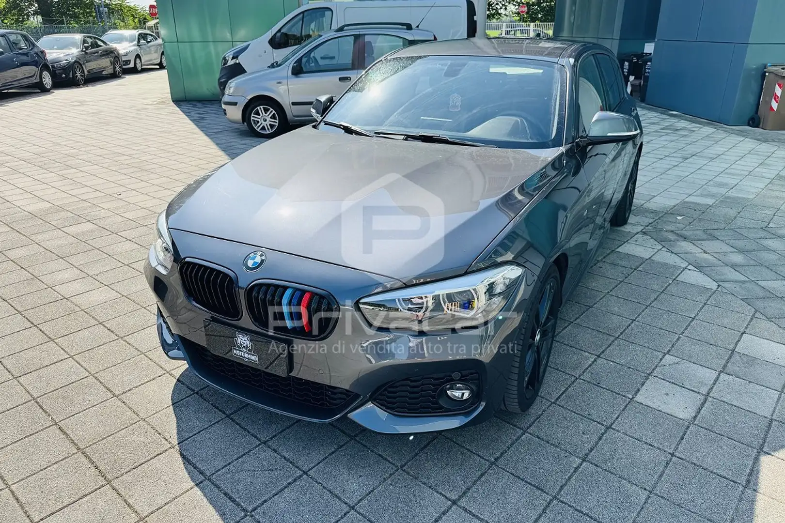 BMW 116 116d 5p. Msport Argent - 1