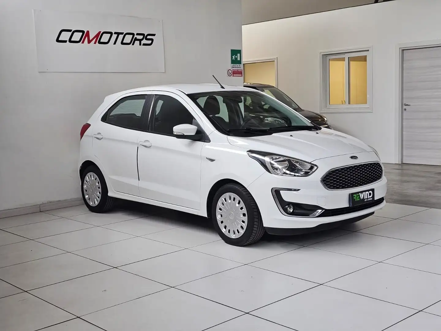 Ford Ka/Ka+ 1.2 70 CV Start&Stop Weiß - 2