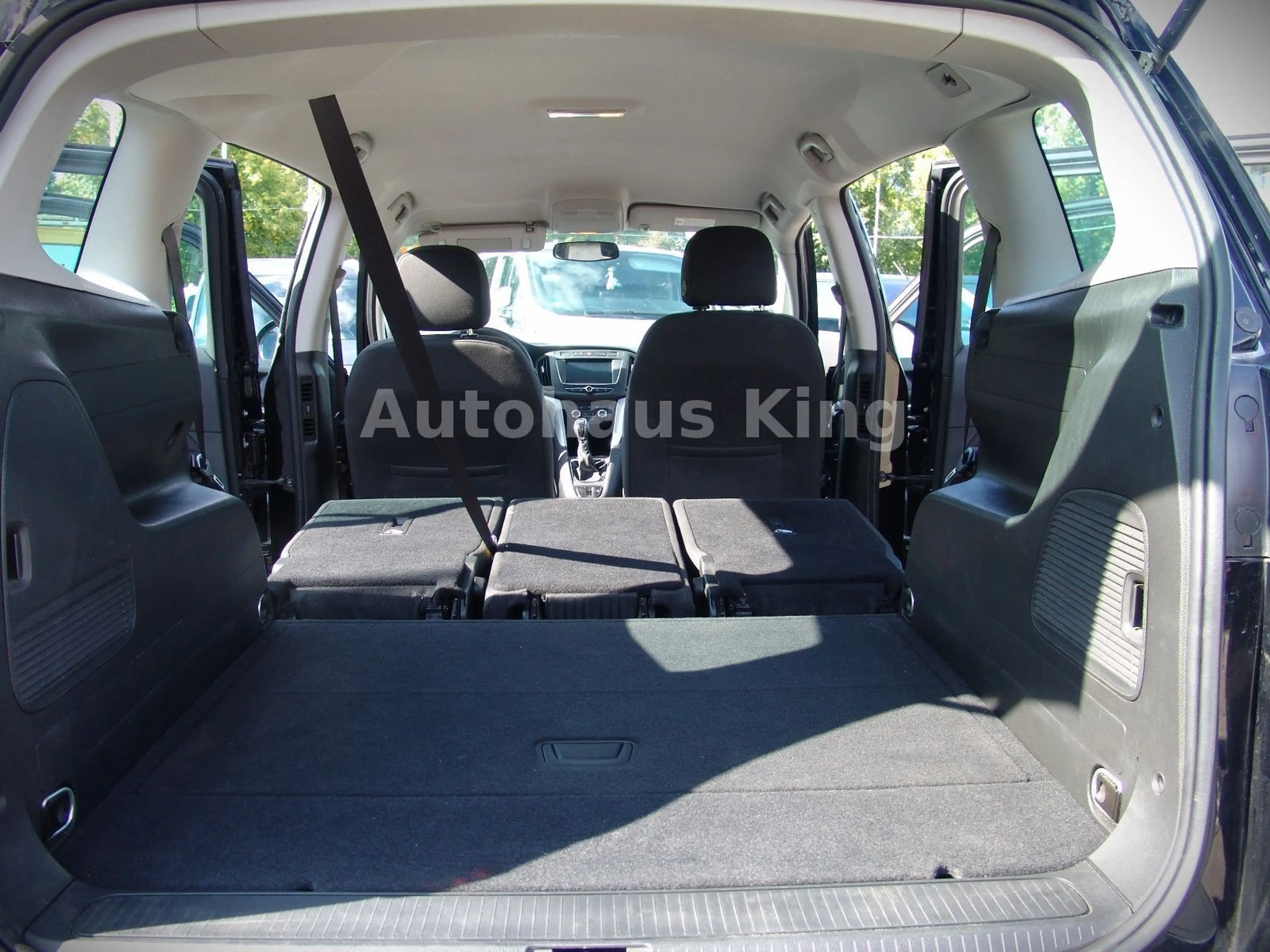 Opel Zafira C Edition- 5Sit — photo 11