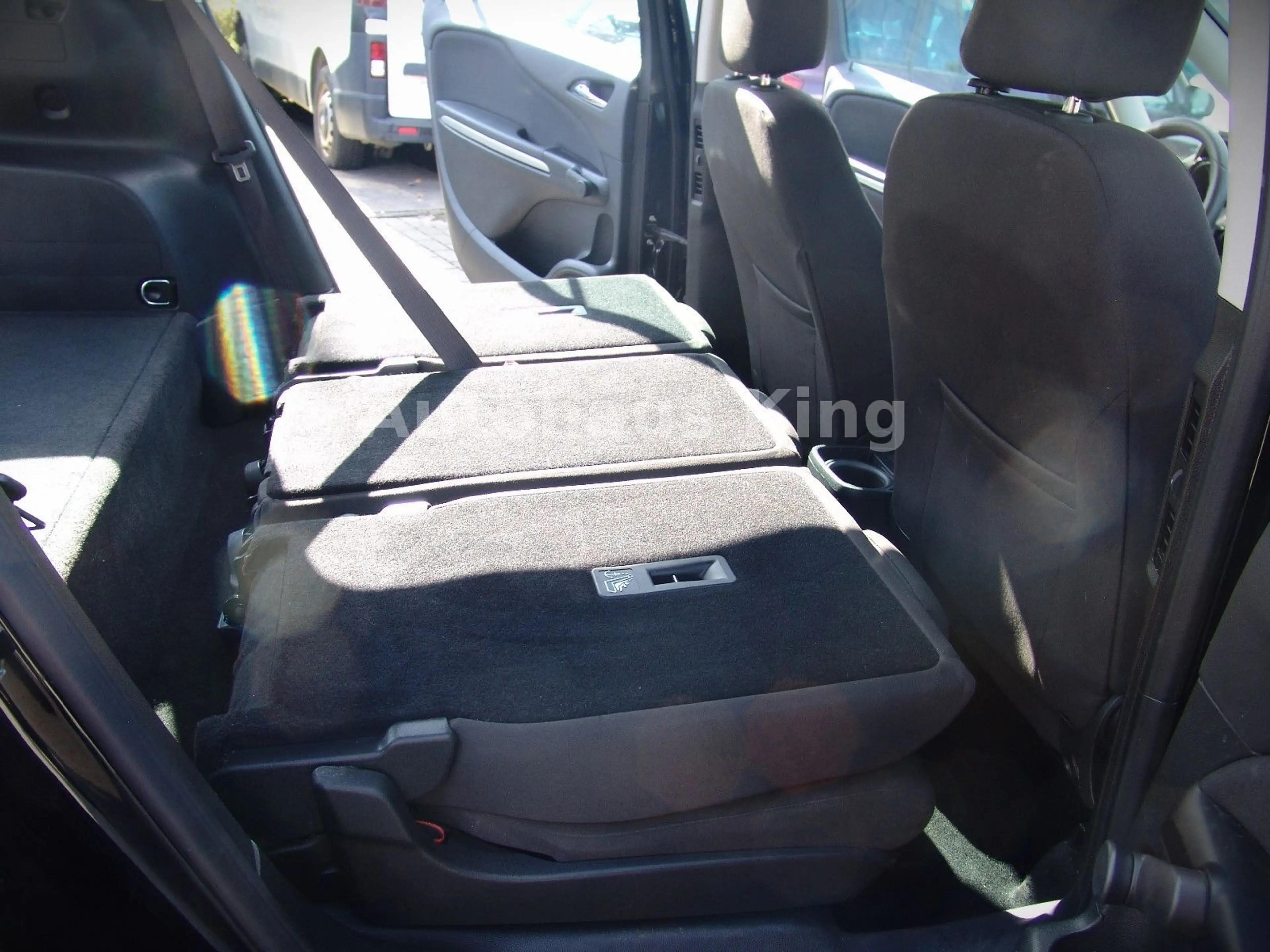 Opel Zafira C Edition- 5Sit — photo 9