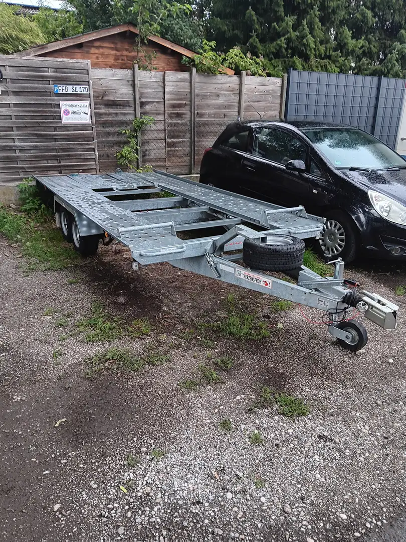 Pongratz Autotransporter Plateado - 1
