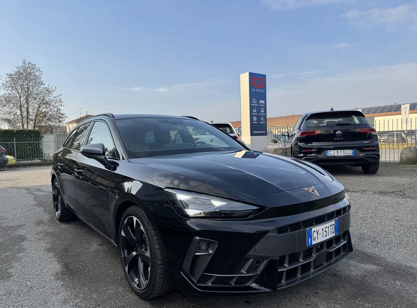CUPRA Leon ST 1.5eTSi 150cv DSG // ITALIANA // NO VINCOLI Schwarz - 2