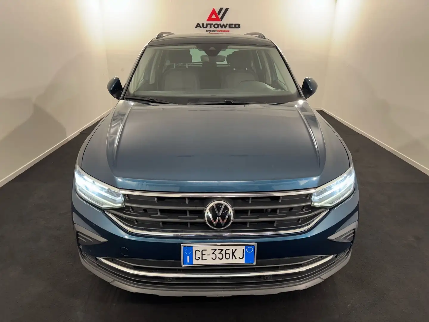 Volkswagen Tiguan 2.0 TDI SCR Life Blu/Azzurro - 2