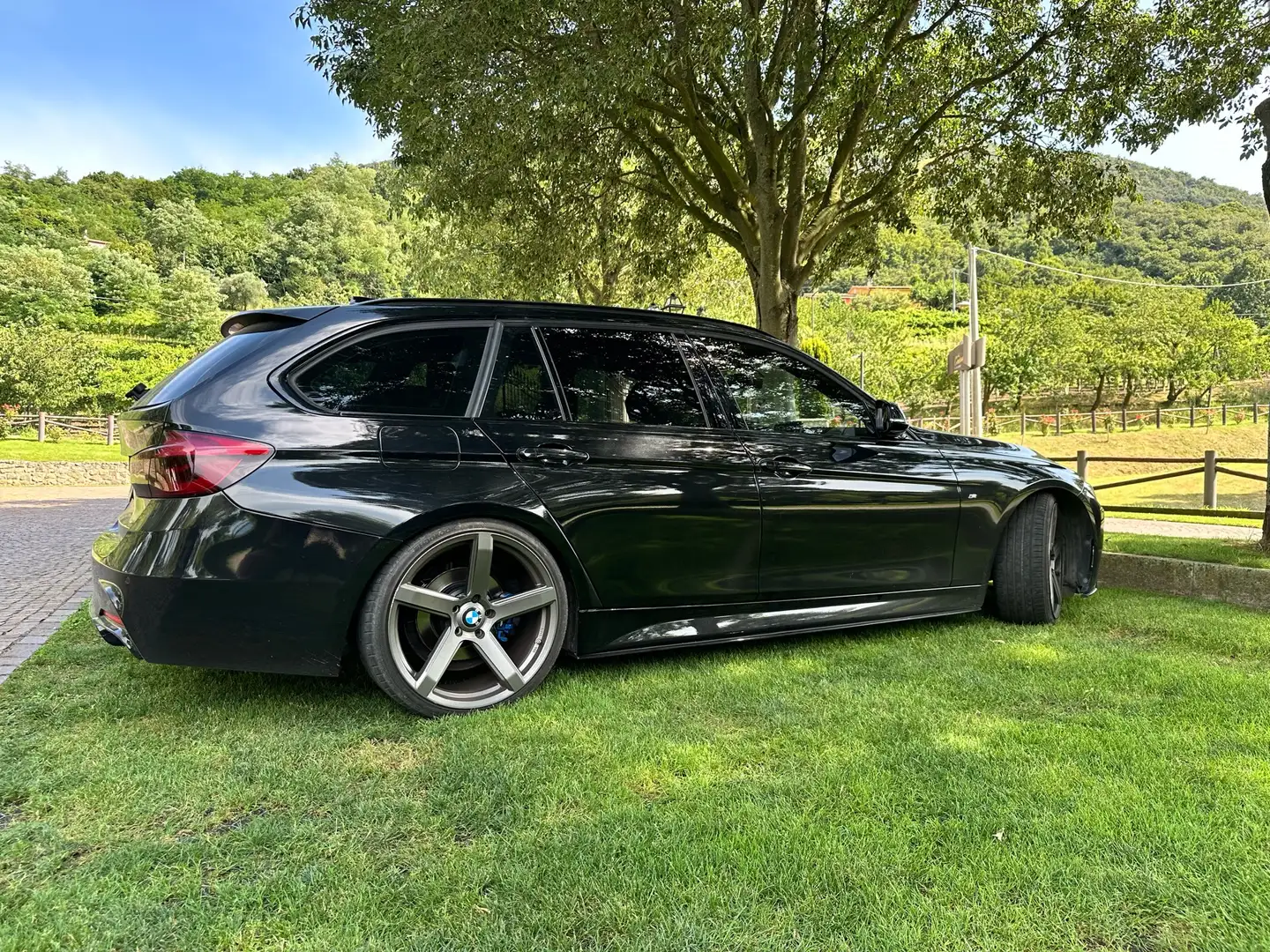 BMW 320 320d xdrive Msport Performance - 1