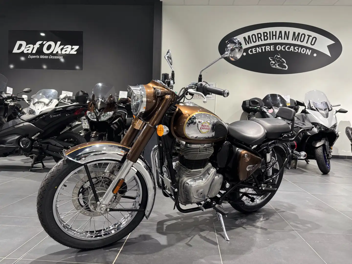 Royal Enfield Classic Marrón - 1