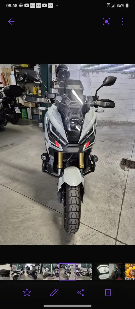 Honda X-ADV 750 Gris - 2