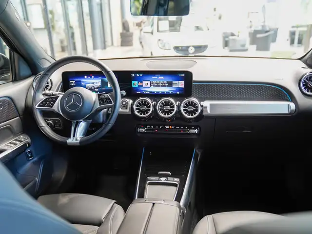 Mercedes-Benz Eqb view 15