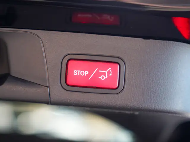 Mercedes-Benz Eqb view 6
