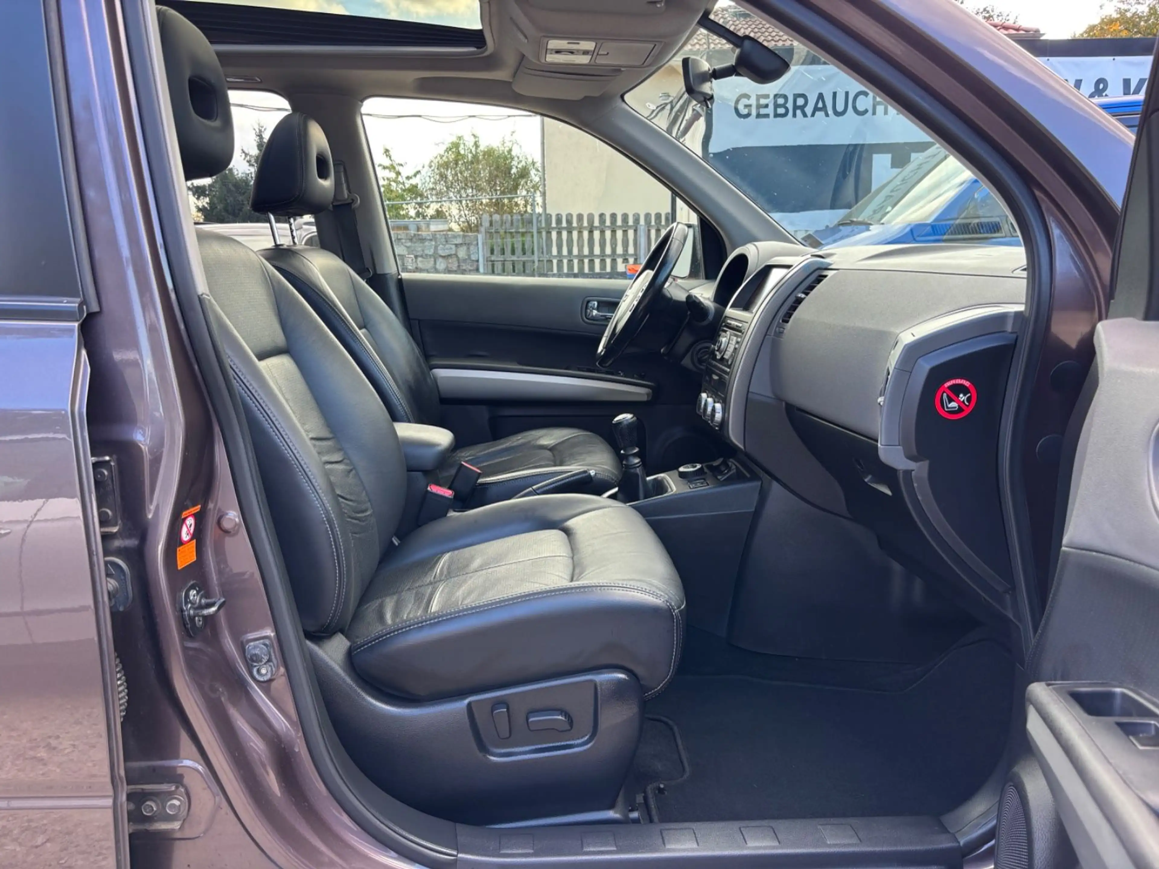 Nissan X-Trail LE 4X4 Klima Leder Navi Panorama SHZ — photo 10