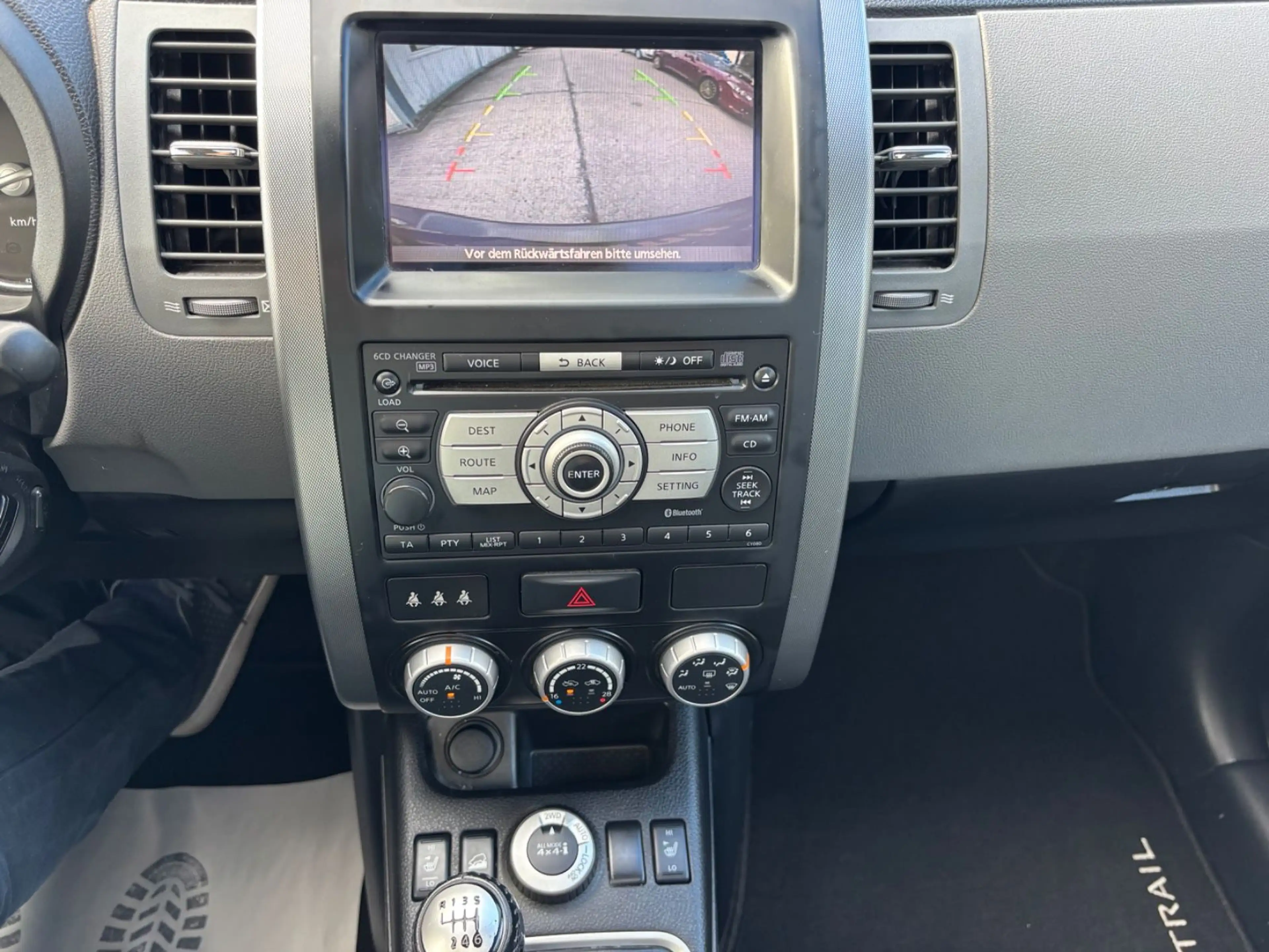 Nissan X-Trail LE 4X4 Klima Leder Navi Panorama SHZ — photo 16