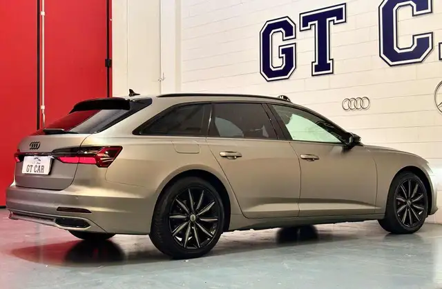 Audi A6 view 6