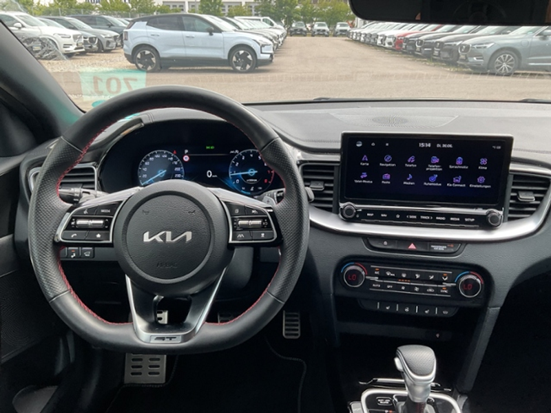 Kia ProCeed / pro_cee'd 1,6 GT ACC BLIS Kamera Navi JCB — photo 12