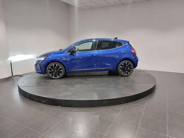 Renault Clio view 7