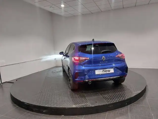 Renault Clio view 3