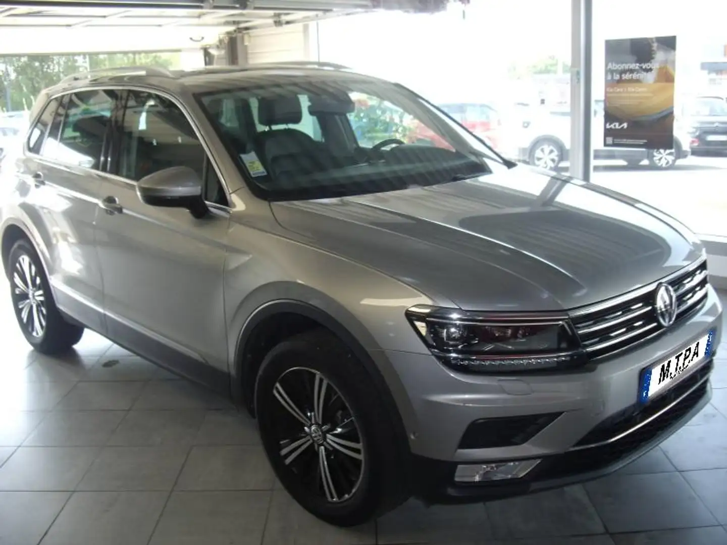 Volkswagen Tiguan 2.0 TSI 180ch BlueMotion Technology Carat Exclusiv Beige - 1