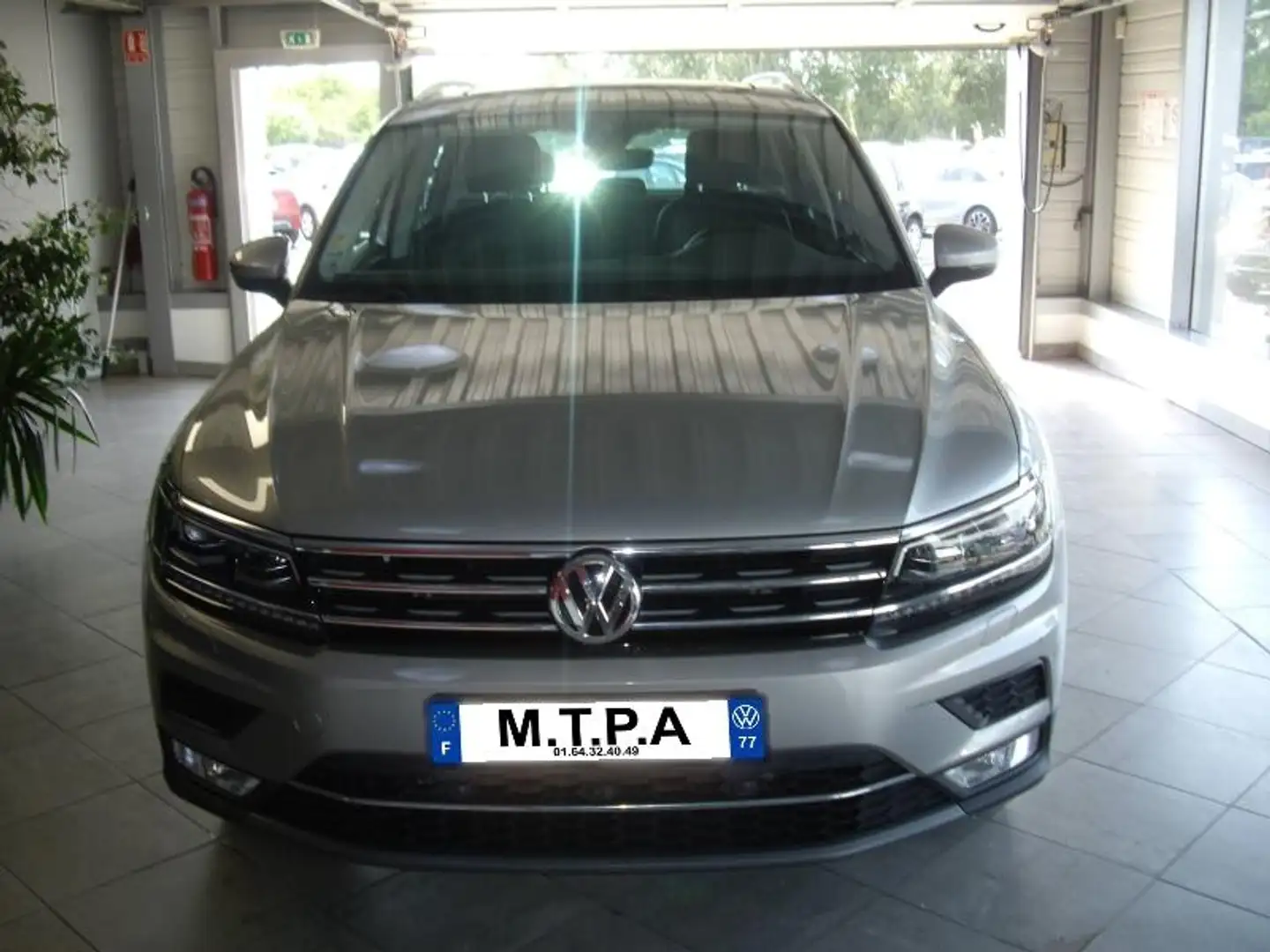 Volkswagen Tiguan 2.0 TSI 180ch BlueMotion Technology Carat Exclusiv Beige - 2